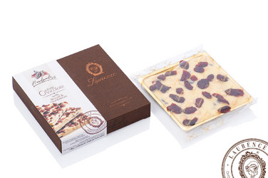 Продуктови Категории Шоколади Laurence Ръчно правен бял шоколад с бисквити и червени боровинки 100 гр
